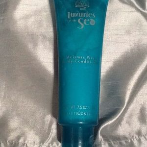 Luxuries of Sea Moisture Wrap Body Conditioner